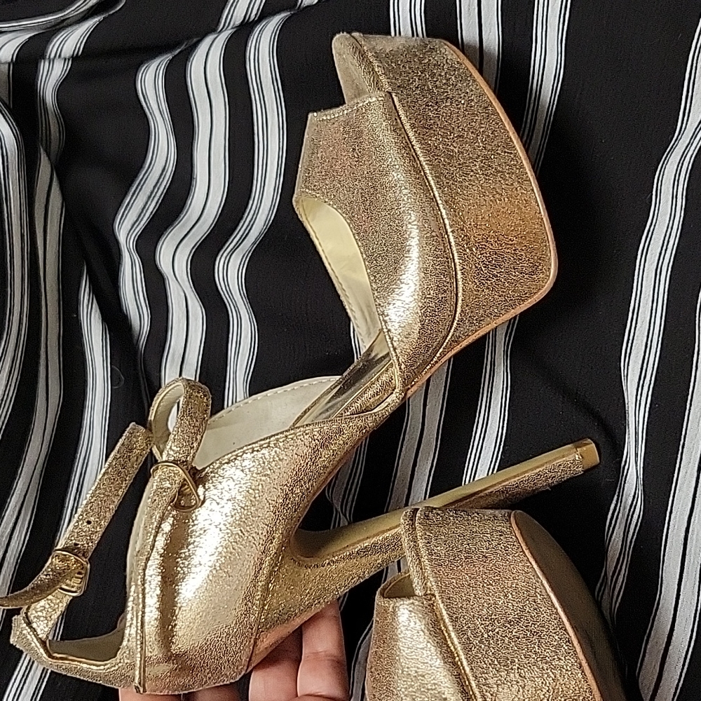Bebe heels - Picture 2 of 4